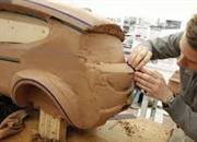 طراحان اتومبیل چگونه و با استفاده از چه مهارت هایی کار می کنند؟