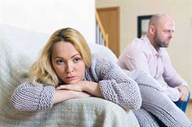 چرا برخی زنان از رابطه زناشویی می‌ترسند؟