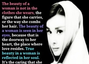 متن کوتاه و آموزنده انگلیسی با ترجمه فارسی | زیبایی یک زن