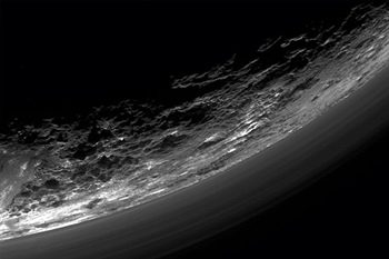 مطلب مرتبط: پلوتو و انتشار اطلاعات دقیق تر در مورد این سیاره و قمرهایش 