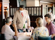 مکالمه در رستوران به انگلیسی (واژگان و عبارات کاربردی)