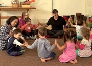 روش آموزش زبان انگلیسی به کودکان با کمک شعر و ریتم موسیقی