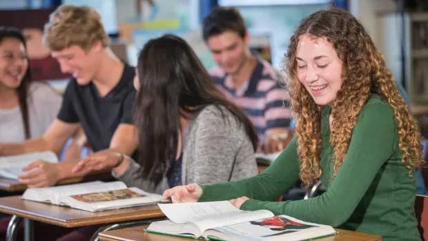 بهترین روش برنامه ریزی برای خواندن آزمون آیلتس (نمره ۷ به بالا)