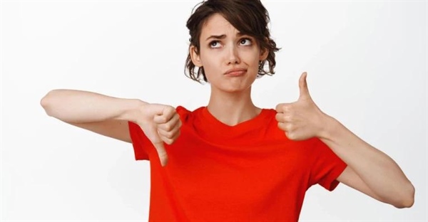 آندرریتد (Underrated) یعنی چه؟ درک مفهوم و تأثیر آن در دنیای مدرن