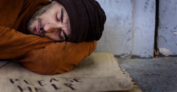 هوم لس (بی خانمان) به چه کسانی می گویند؟