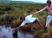 شن‌های متحرک چیست و چگونه از آن فرار کنیم؟