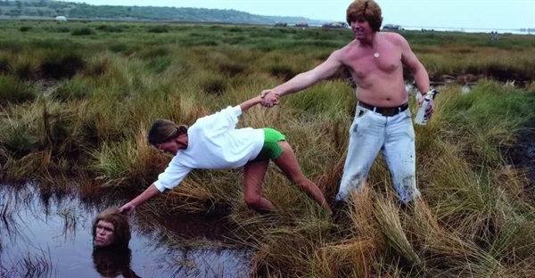 شن‌های متحرک چیست و چگونه از آن فرار کنیم؟