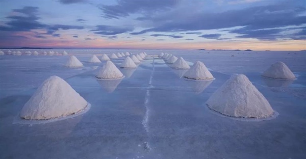 چگونه می‌توان آب و نمک را از هم جدا کرد؟