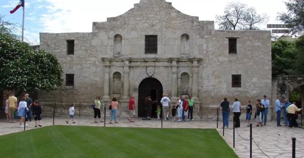 ۱۵ حقیقت جالب درباره آلامو