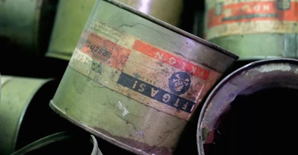 زیکلون B: سلاح مرگبار نازی ها در هولوکاست و تاریخچه آن