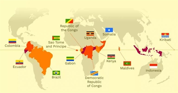 کشورهای واقع در خط استوا و اقلیم آن ها