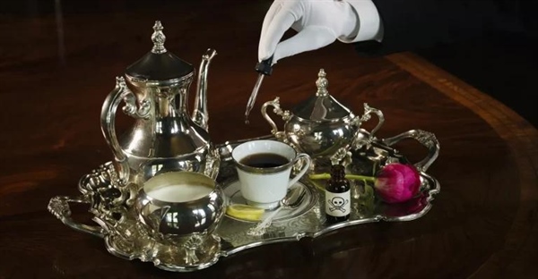 سموم مرگبار: کشنده ترین مواد شیمیایی و کاربردهای تاریخی آنها