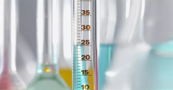 آشنایی با خطاهای اندازه گیری: خطای سیستمی و تصادفی