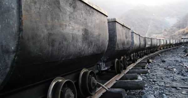 انواع زغال سنگ: ترکیبات، کاربردها و ارزش انرژی