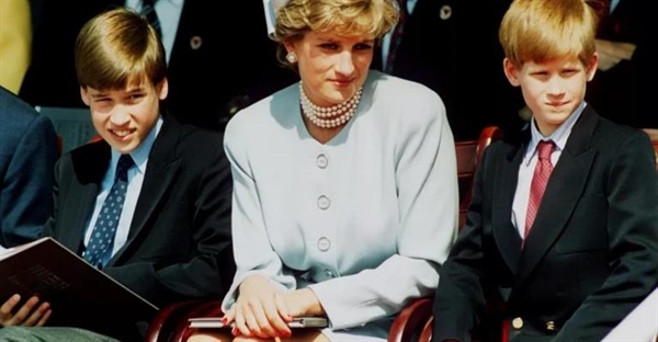 زندگی نامه دیانا، پرنسس ولز