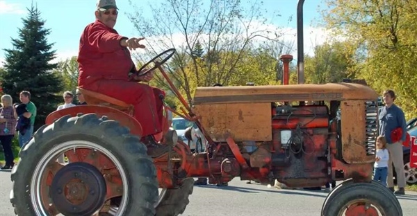 تاریخ کشاورزی و ماشین آلات کشاورزی