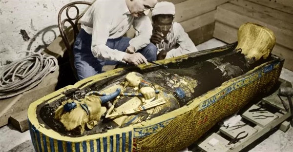 کشف مقبره فرعون توت عنخ آمون