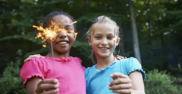 ساخت فشفشه خانگی: روشی ساده و ایمن