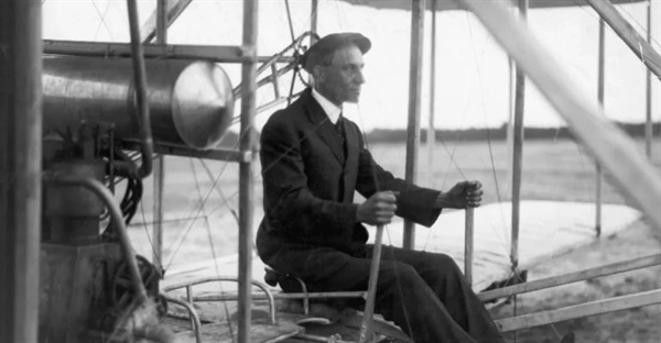 زندگی نامه ویلبر رایت، پیشگام هوانوردی