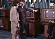 تاریخچه اختراع تلویزیون رنگی