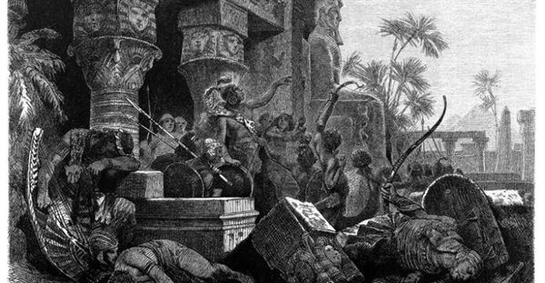 دوره دوم میانی مصر باستان: تلاطم، هیکسوس‌ها و ظهور تبس