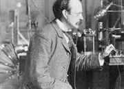 کشف الکترون و نظریه اتمی تامسون: زندگینامه و میراث علمی جی. جی. تامسون