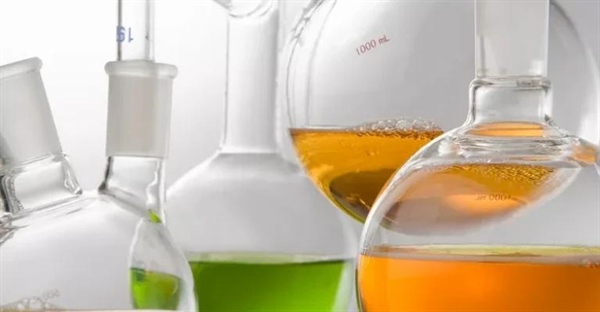 نرمالیته چیست؟ راهنمای جامع غلظت اکی‌والان در شیمی