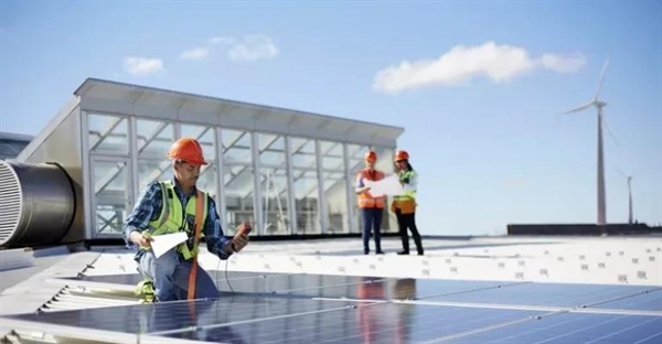 راز و رمز سلول خورشیدی: چگونه نور خورشید به برق تبدیل می‌شود؟