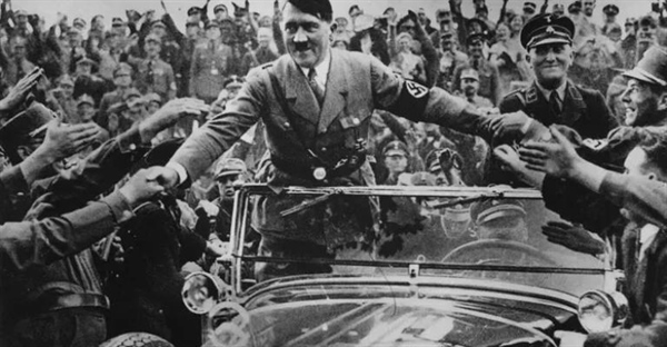 پیمان ورسای و صعود هیتلر: چگونه یک صلح تحمیلی، آتش جنگ جهانی دوم را شعله‌ور ساخت؟