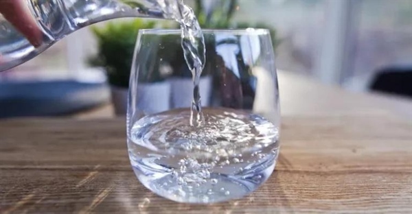 اسید ضعیف چیست؟ تعریف، خواص و مثال‌ها در شیمی