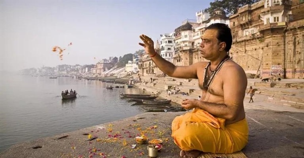 برهمن کیست؟ راهنمای جامع شناخت طبقه برهمن در هندوئیسم