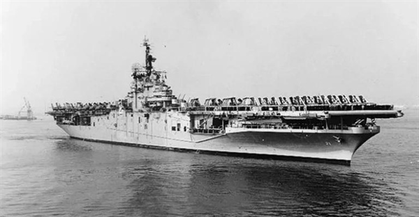 ناو هواپیمابر USS Boxer: تاریخچه و نقش آن در جنگ کره