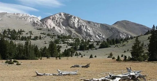 حوضه و رشته‌کوه: رازهای پنهان توپوگرافی و زمین‌شناسی