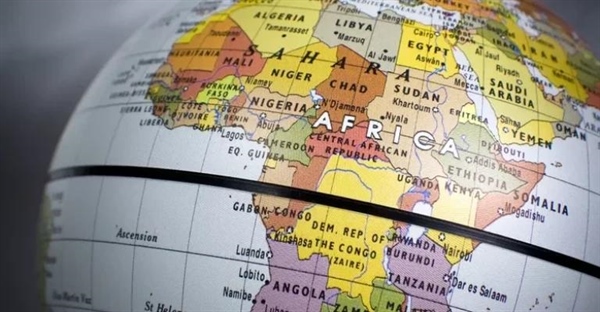 اثر کوریولیس چیست؟ نیرویی که مسیر بادها و اقیانوس‌ها را خم می‌کند!