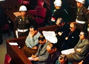 دادگاه‌های نورنبرگ: عدالت در برابر جنایات جنگی نازی‌ها