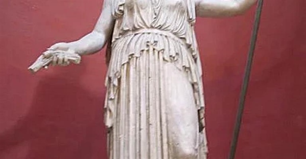 دمتر، الهه باروری و کشاورزی در اساطیر یونان: داستان‌ها، نمادها و آیین‌ها