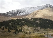 مولیبدن (Mo): خواص، کاربردها و هر آنچه باید درباره این فلز آلیاژی بدانید