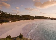 برمودا: گوهری در اقیانوس اطلس - جغرافیا، تاریخ و دیدنی‌ها