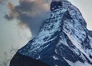 کوه ها چگونه آب و هوا را شکل می دهند؟ بررسی اثرات بادپناه و رو به باد