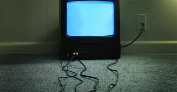 چه کسانی تلویزیون را اختراع کردند؟ تاریخچه تلویزیون و مخترعان پیشگام