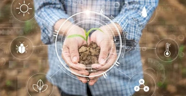 عوامل زیستی و غیرزیستی: کلید فهم اکوسیستم | Biotic & Abiotic Factors