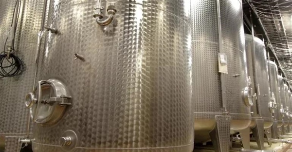 فولاد ضد زنگ 304 و 304L: تفاوت‌ها، خواص و کاربردها