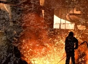 آهن: ویژگی‌ها، تاریخچه، کاربردها و هر آنچه باید درباره این فلز بدانید