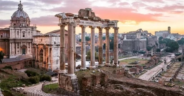 هفت تپه افسانه‌ای رم: سفری به قلب تاریخ باستان