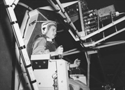 زنان فضانورد: پیشگامان تاریخ فضانوردی ناسا | از جری کاب تا مِی جِمیسون