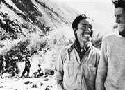 اولین فاتحان اورست: داستان حماسی صعود به بام دنیا