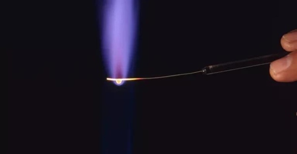 آنالیز کیفی در شیمی: شناسایی عناصر و ترکیبات