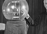 توماس ادیسون: نابغه روشنایی و نوآوری (بیوگرافی کامل)