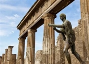 آپولو: ایزد خورشید، موسیقی و پیشگویی در اساطیر یونان