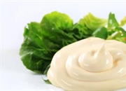 امولسیفایر چیست؟ تعریف، عملکرد و کاربردهای مواد امولسیون‌ساز